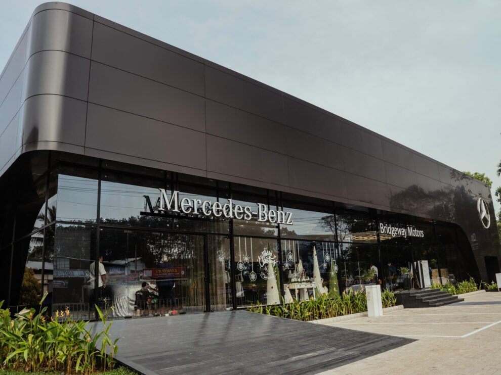 Mercedez Benz Showroom, Bridgeway Motors